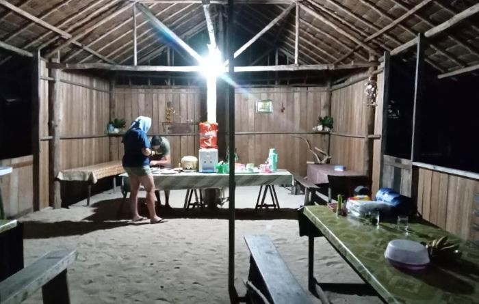 Mawar Homestay Besir Dış mekan fotoğraf